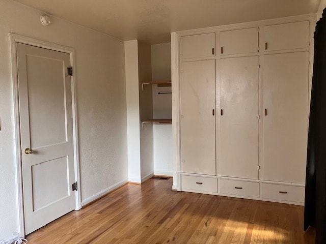 Building Photo - 1923 E Thornburgh Dr