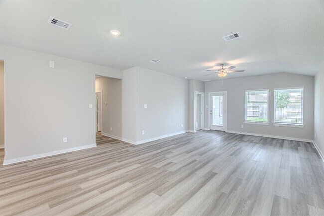 Building Photo - 1452 Waggoner Rnch Trl