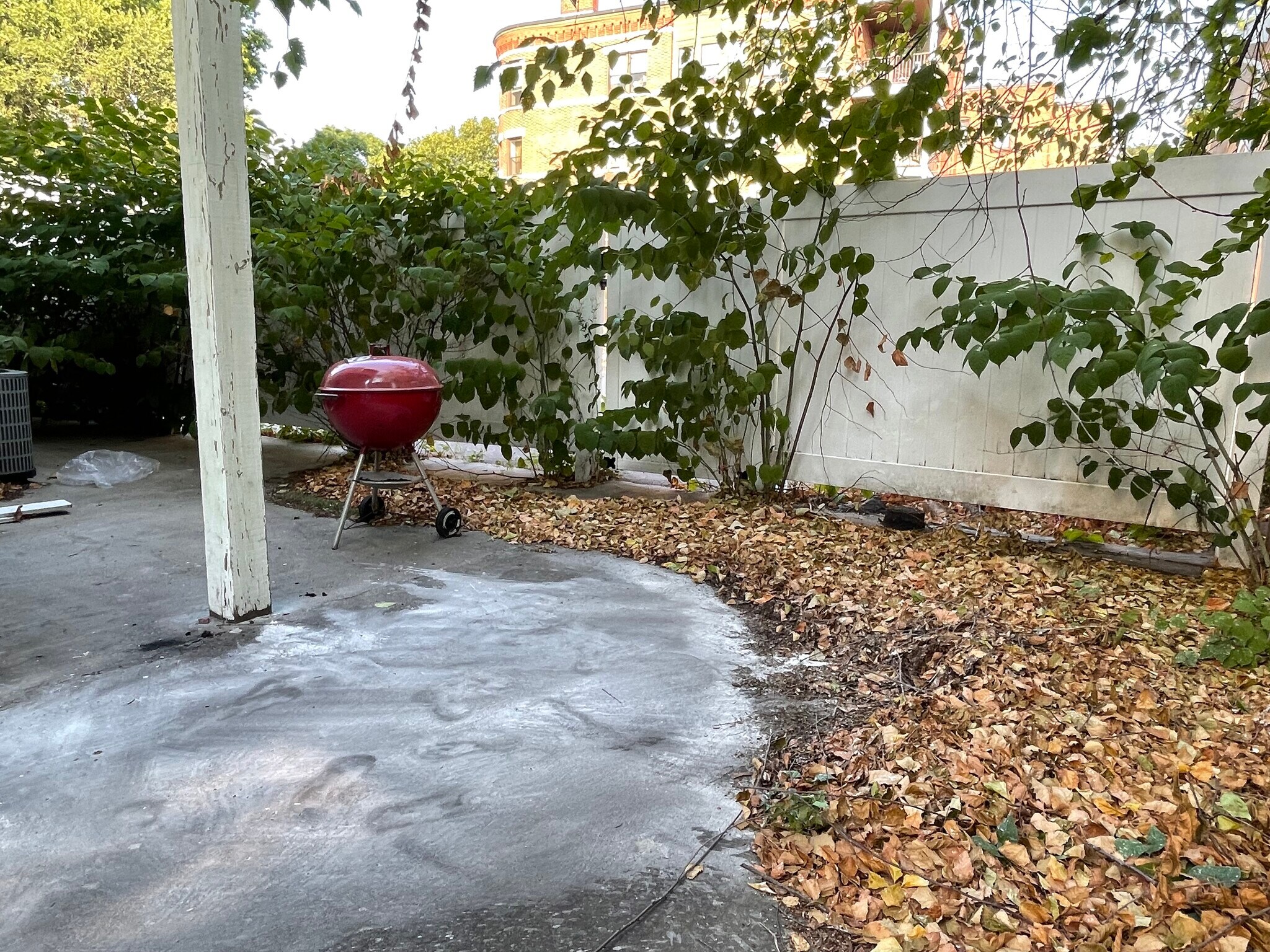 Building Photo - 146 Columbia St