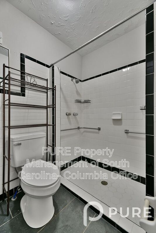 Building Photo - 1414 Mt Vernon St