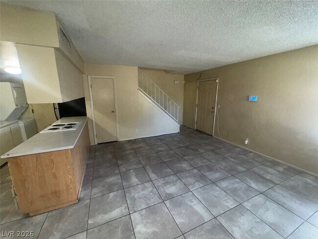 Building Photo - 1497 Dorothy Ave