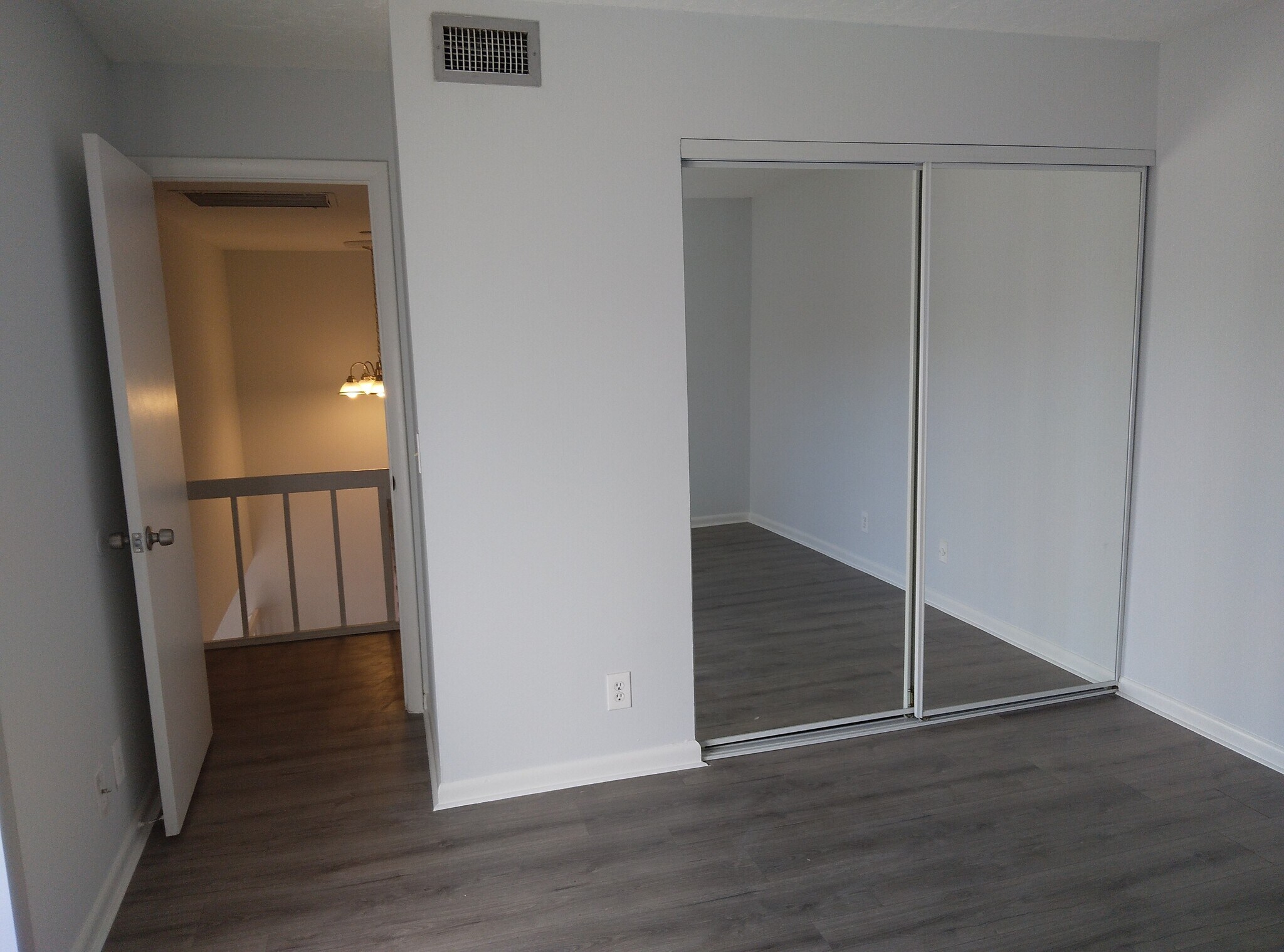 Building Photo - 131 Lake Arbor Dr