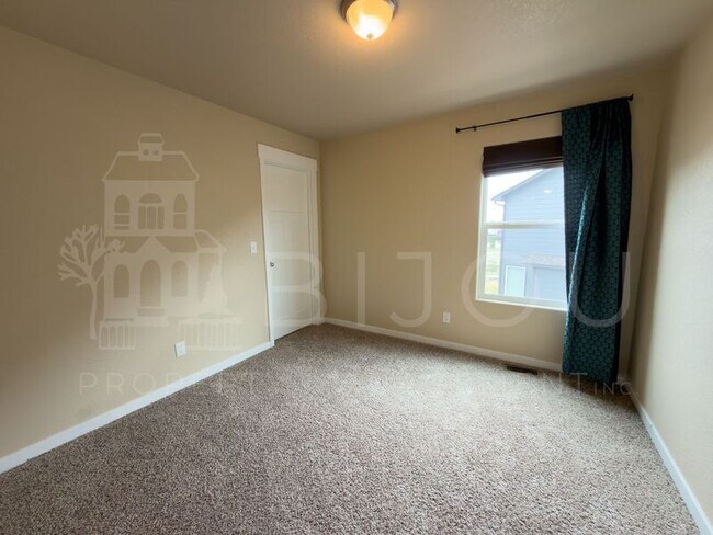 Building Photo - 7356 Big Prairie Ct