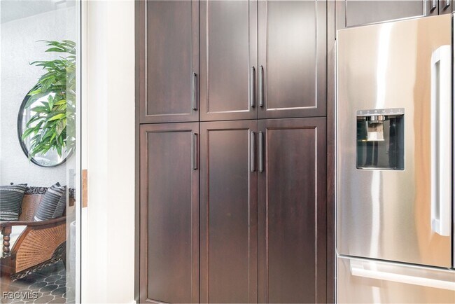 Building Photo - 1765 Cape Coral Pkwy E