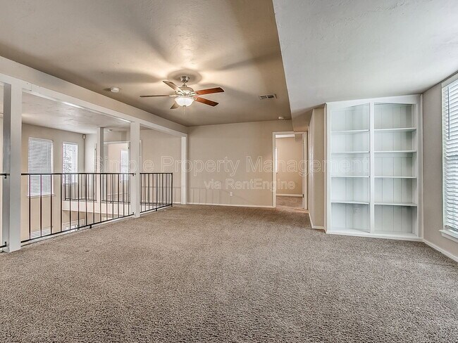 Building Photo - 10824 Admiral Dr