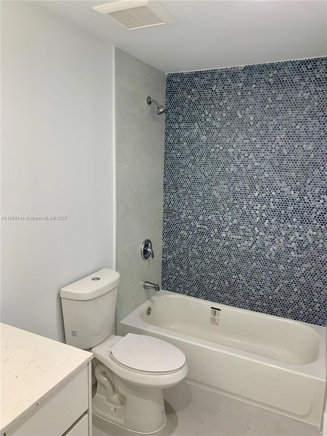 Building Photo - 8230 SW 81st Ct