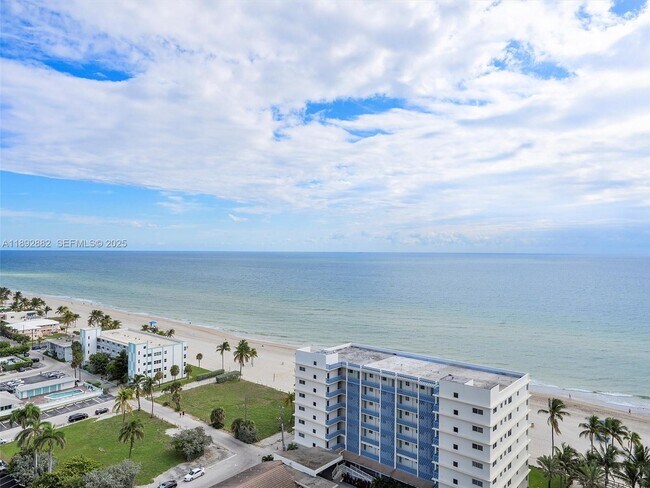 Building Photo - 2101 S Ocean Dr