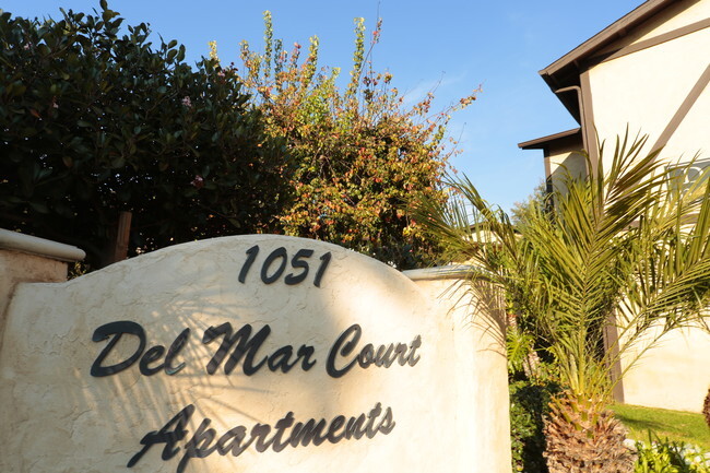 Primary Photo - Del Mar Court Apartments