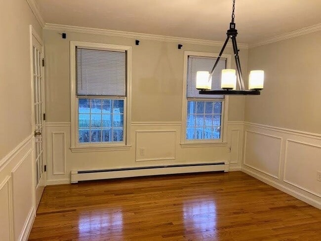 Building Photo - 1565 West St