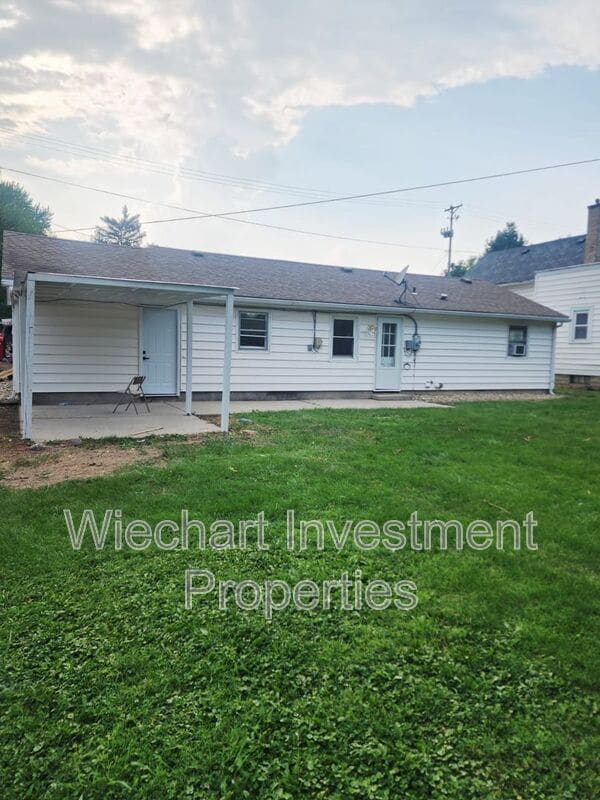 Building Photo - 616 S Clay St