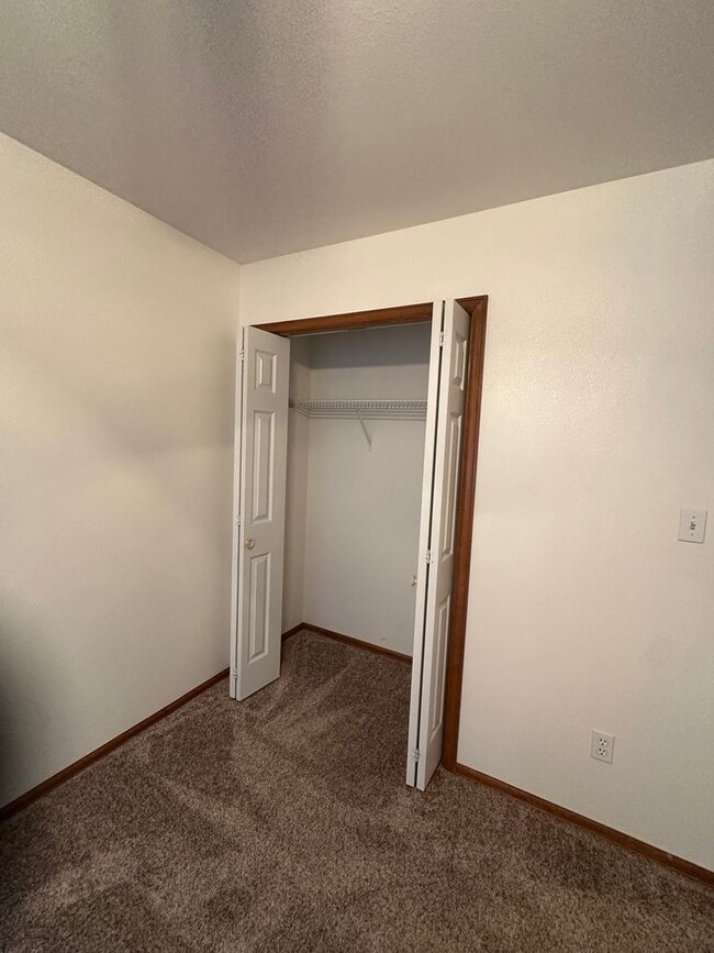 Building Photo - Great 2 bed 2 bath condo!!!