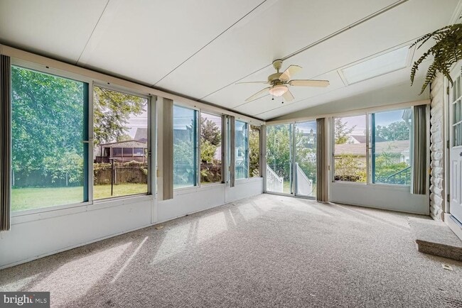 Building Photo - 515 Taney Ave