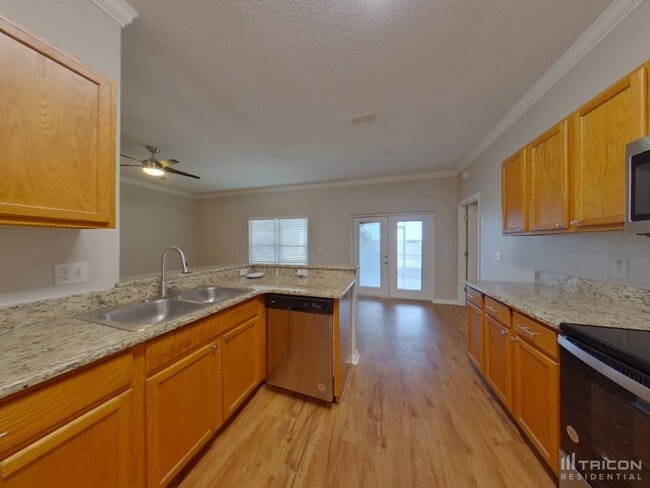 Building Photo - 1692 Brolga St