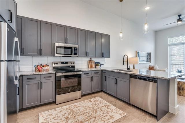 Building Photo - 650 E Sycamore St