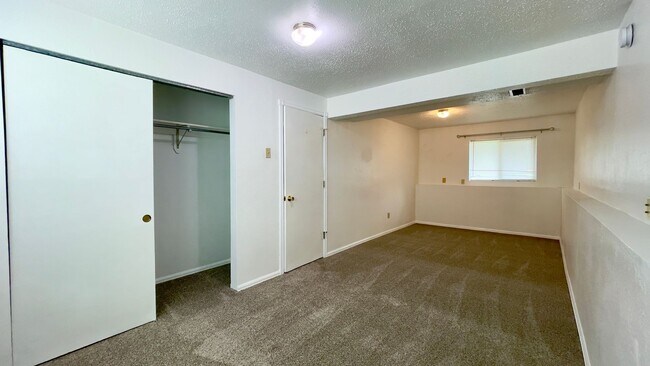 Building Photo - Exceptional Family Home in Fountain, CO - ...