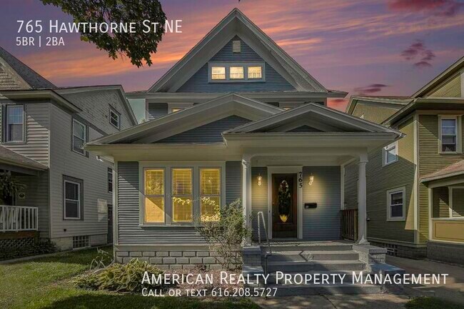 Primary Photo - 765 Hawthorne St NE