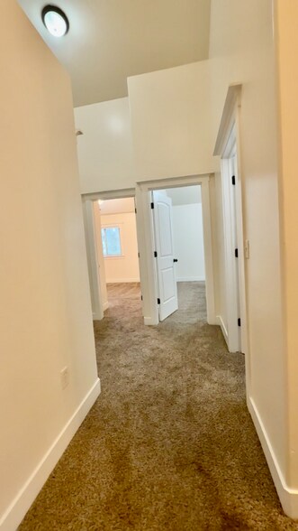Building Photo - 11733 S Harvest Bend Way