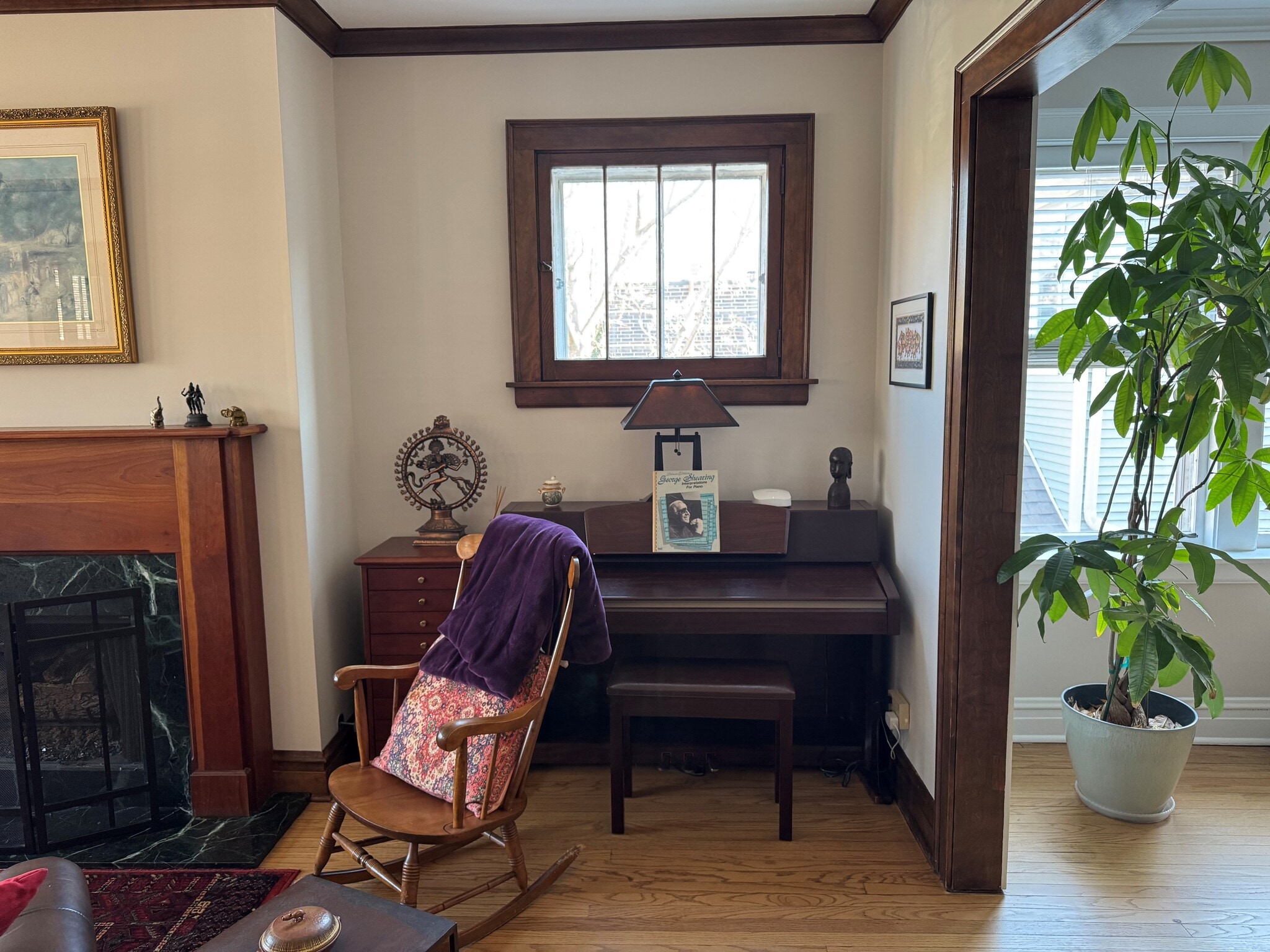 Electronic Clavinova Piano in LR - 114 South Blvd