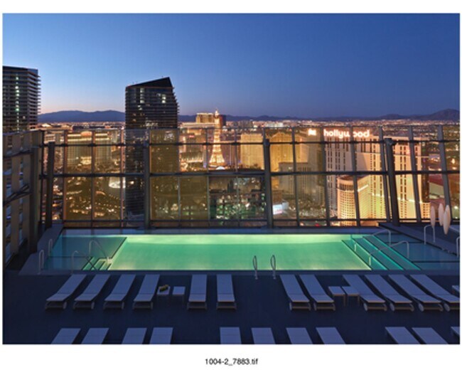 Building Photo - Gorgeous 1 bedroom over the Las Vegas Strip!