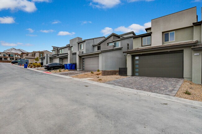 Building Photo - 11553 Alpine Cove Ave