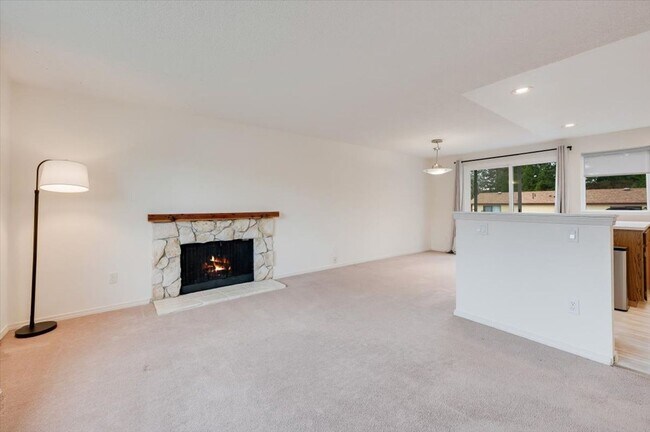 Building Photo - 3bd/2ba Bothell Home