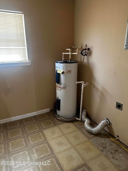 Building Photo - 22226 Red Bluff Rd