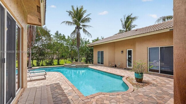Building Photo - 5960 NW 79th Way