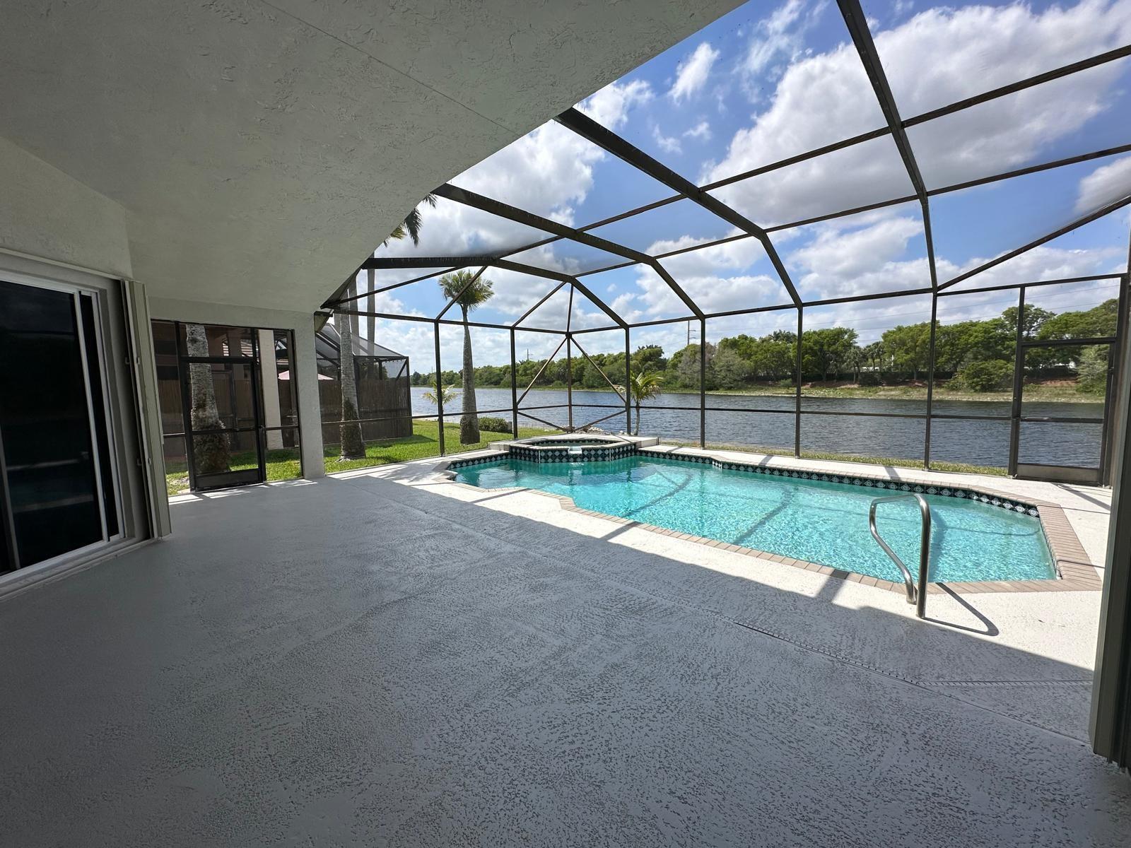 Building Photo - 2903 Oakbrook Dr