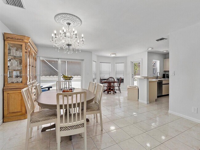 Building Photo - 9445 Aegean Dr