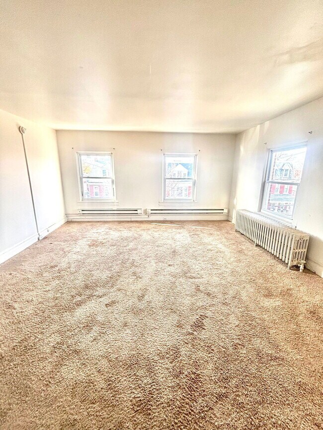 Building Photo - 241 N Queen St