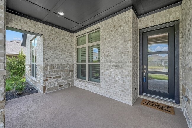 Building Photo - 32336 Noble Crk Dr