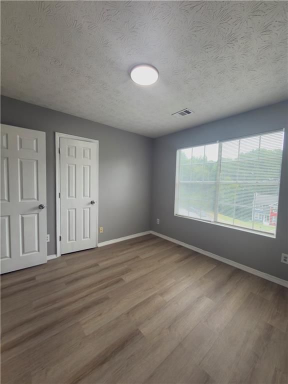 Building Photo - 1579 Picadilly Ct NE