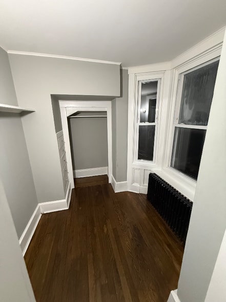 Building Photo - 17 Reynolds St