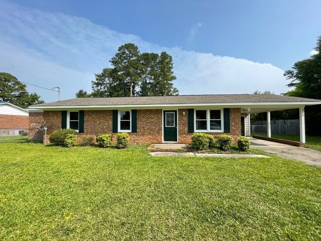 Primary Photo - 473 Potts Rd