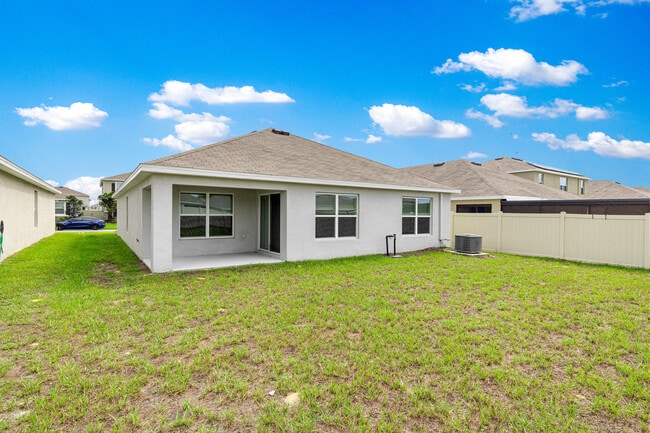 Building Photo - 8904 SW 50th Ter