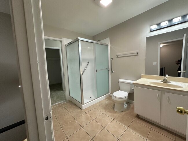 Building Photo - 3685 Cape Cod Ct