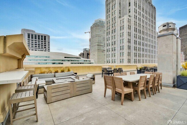 Building Photo - 199 New Montgomery St