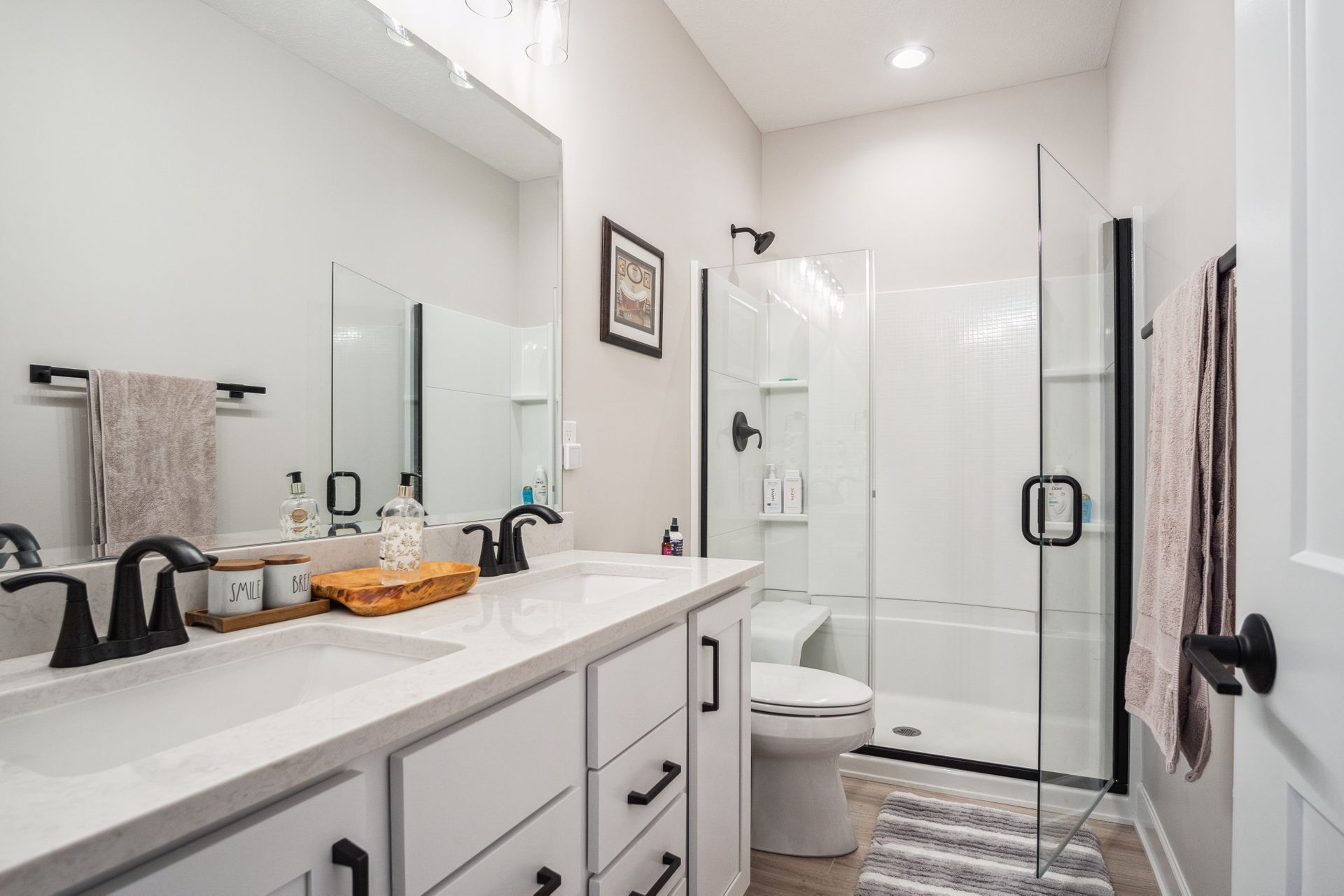 Building Photo - 6195 Hilltop Ct