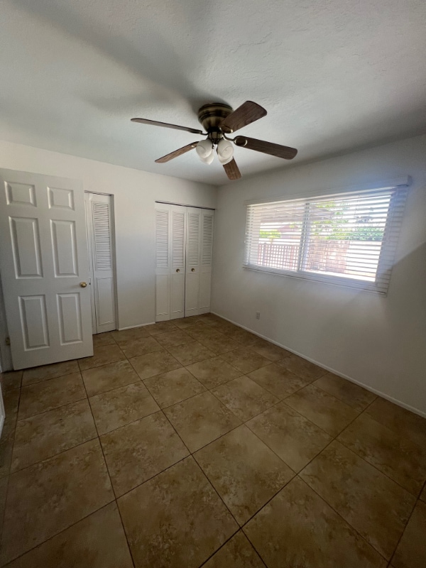 Building Photo - 8308 E Buena Terra Way
