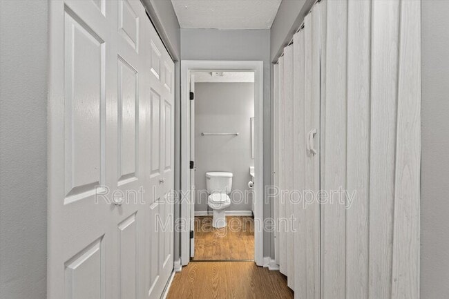 Building Photo - 3340 Featherston Dr