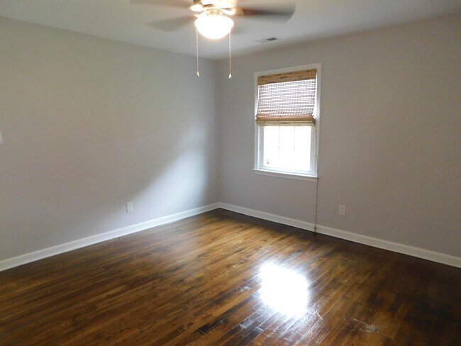 Building Photo - 13940 Ramblewood Dr