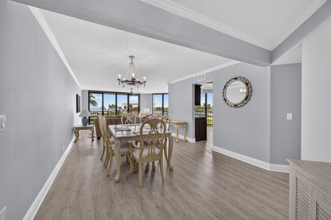 Building Photo - 9650 S Ocean Dr