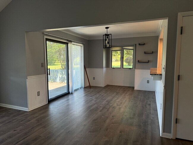 Building Photo - Beautiful 2 bedroom 2 bath unfurnished Townhome - Olde Point Golf Course - Hampstead