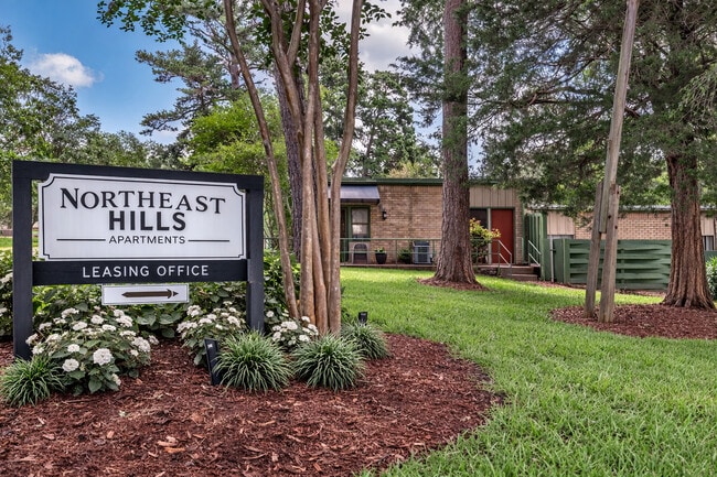 Building Photo - Northeast Hills