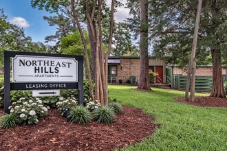 Building Photo - Northeast Hills