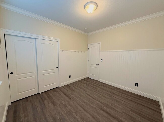 Building Photo - 110 Montage Dr