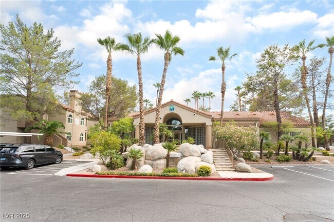Building Photo - 3145 E Flamingo Rd