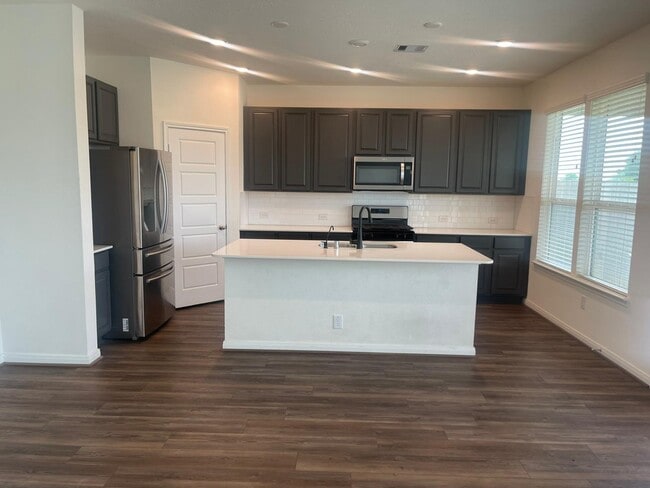 Building Photo - 4931 Gazelle Leap Ln