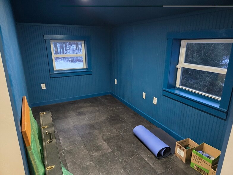 Building Photo - 143 Horner Ln