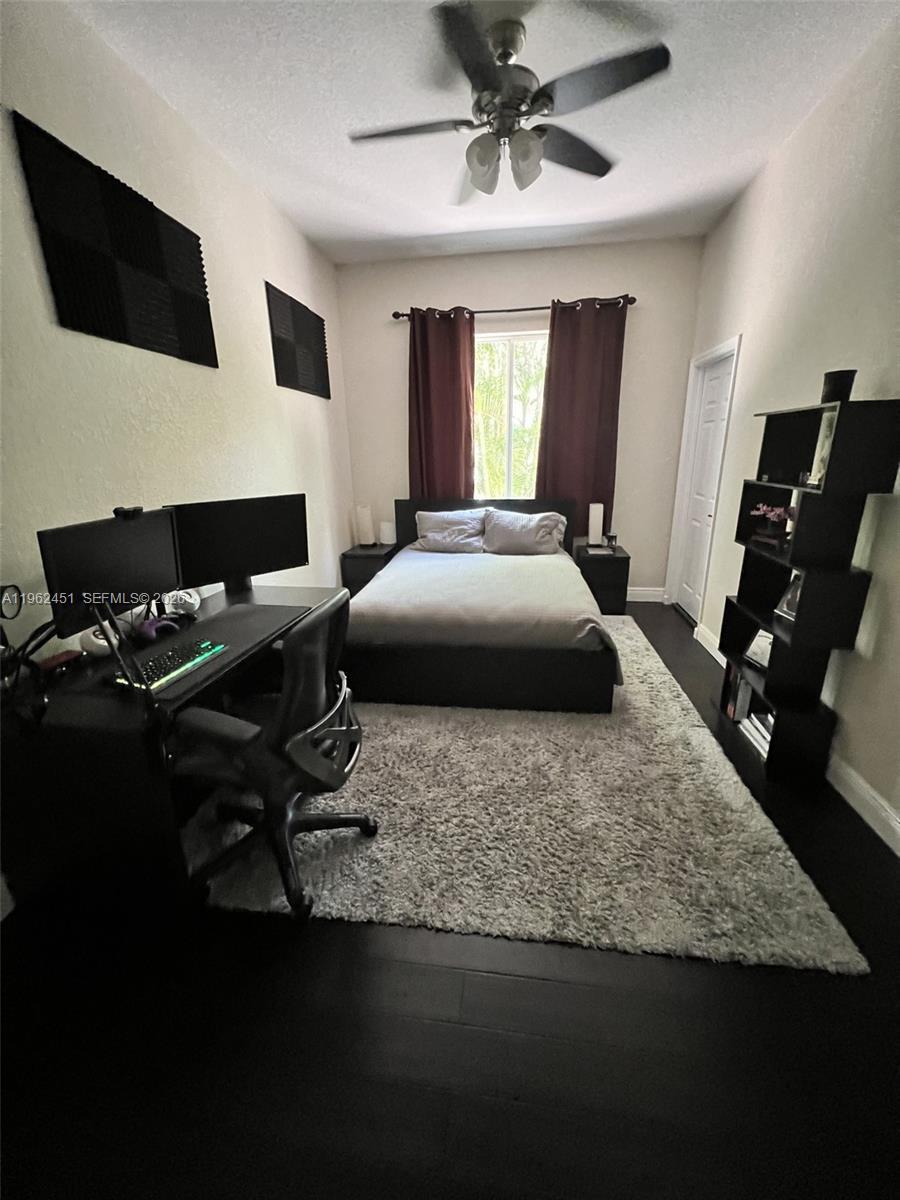 Building Photo - 4800 NW 124th Way